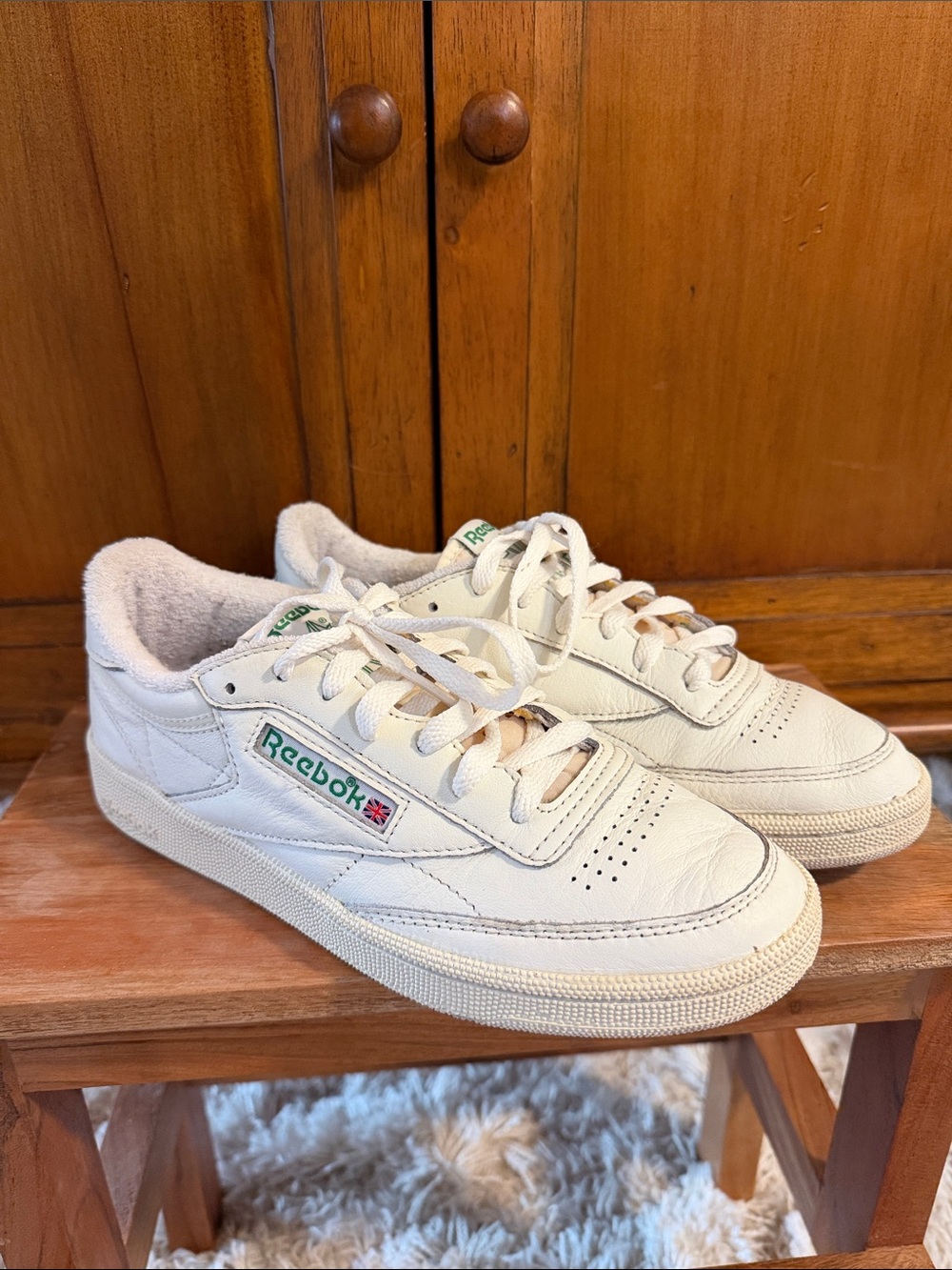 Reebok Off-White Low-Top Leather Sneakers